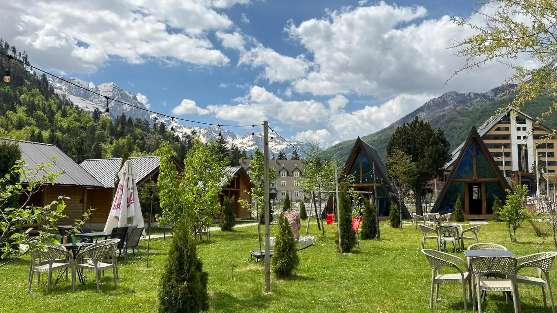 Villas 2E Valbona 0*,  Albanien